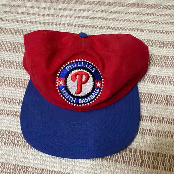 VTG Phillies SnapBack - Picture 1 of 3